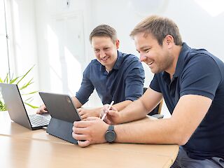 ANGEBOT UND VERTRAGSGESTALTUNG